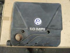 Kuva 1: moottorin koppa, Volkswagen Polo 1.0 2D -01 Hatchback 6N 240