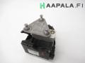 Kuva 2: abs hydraulikoneisto, Mercedes-Benz C 180