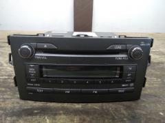 Kuva 1: radio cd soitin W13831, Toyota Auris 1.6 2D Hatchback -09 ZRE151L-DGMNKW