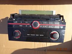 Kuva 1: radio cd dvd, Mazda 3