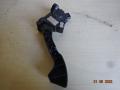kaasupoljin 78110-05040 Toyota Avensis STW 1.8 Aut.