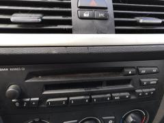 Kuva 1: radio, BMW 320D E91 -06