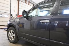 Kuva 1: vasen etuovi, Subaru Forester SH 2.0 D 2010 147hv