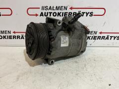 Kuva 1: ilmastoinnin kompressori, Nissan Qashqai 1,6D 96.0 kW- 12VM