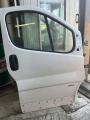 oikea etuovi  Opel Vivaro A 01-14 