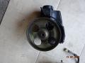 ohjaustehostin pumppu  Citroen Xsara
