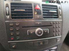 Kuva 1: radio, Mercedes-Benz C 204 180 Farm