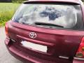 takaluukku kombi/farmari  Toyota Avensis 1.8 VVT-i farm. -04 