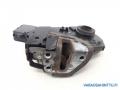 lukkolaite oikea etu 69030-42220, 69030-42221 Toyota Rav 4 2,2 -06  