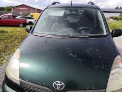 Kuva 1: konepelti, Toyota Yaris Verso 1.4 D4D -02