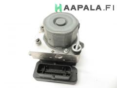 Kuva 1: abs hydraulikoneisto, Opel Corsa E 1.4i Turbo 5 HB