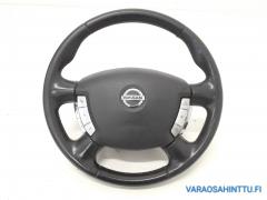 Kuva 1: ohjauspyr sis. airbag, Nissan Primera 5d hb 2,0 -05