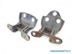 Kuva 1: oven saranat vasen etu, Mitsubishi Pajero 2,5TD pitk -89