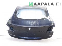 Kuva 1: takaluukku, Tesla Model S 70D AWD