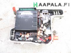 Kuva 1: inverter converter assy, Toyota Prius (XW20) 1.5i Hybrid