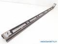 sivuoven liukukisko vasen A9067660237 Mercedes-Benz Sprinter 319 BlueTEC Ambulanssi  (W906)   -13