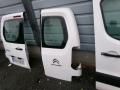 perovi oikea (van)  Citroen Berlingo e-HDi 90 BMP6 Stop and Start L2 