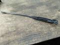 tuulilasin pyyhkimen varsi oikea A1688200644 Mercedes-Benz A 160 CDI -00