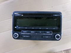 Kuva 1: radio cd dvd, Volkswagen Golf VI