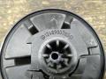 varapyörän pidin A1688980014 Mercedes-Benz A 160 CDI -00