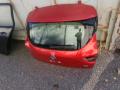 takaluukku  Renault Clio