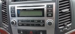 Kuva 1: radio, Hyundai Santa fe