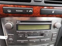 Kuva 1: radio cd dvd, Toyota Avensis 1.8 farm. -06