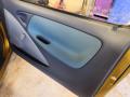 oikea ovi (2/3 ov.)  Toyota Yaris 1.3 3ov. -01