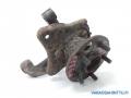 olka-akseli + napa oikea taka 42304-05111, 42450-05030 Toyota Avensis farmari 1.8 aut. -02