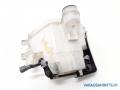 tuulilasin pesimen säiliö 85315-60300, 85330-60170, 85330-60180 Toyota Landcruiser 300 3.0 D-4D 5D J120 -04
