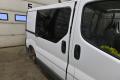 Kuva 2: ovi liukusivuovi oikea (Lasilla), Renault Trafic (II) 2009 2.5 dCi