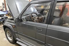 Kuva 1: vasen etuovi, SUZUKI VITARA (I) 4WD 1992