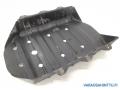 polttoainesäiliön suojamuovi 172857F600 Nissan Terrano 2,7TDI 4x4 5D -00