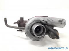 Kuva 1: turboahdin, Nissan Terrano II 2,7TDi 4x4 -05