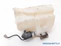 pesusäiliö tuulilasi&valot UB45-67-480A Mazda B2200 2,2 D -91 