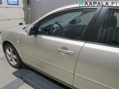 Kuva 1: vasen etuovi, Mazda 3 (BK) 1.6i 16V Sed