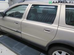 Kuva 1: vasen takaovi, Volvo XC70 Cross Country 2.5T 4WD