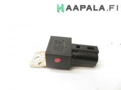 Kuva 1: Condenser assy ignition coil, Hyundai i20 1.4i 16V 5 HB