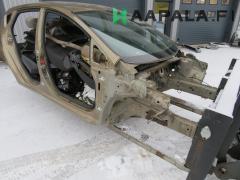 Kuva 1: runkoaisa oikea, Ford Fiesta 1.0i 5 HB