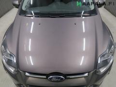 Kuva 1: konepelti, Ford Focus III 1.0i EcoBoost Farm