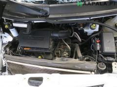 Kuva 1: moottori diesel, Ford Transit 2.2 TDCi 300S Low Van (etuveto)