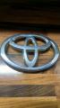 merkki /logo etusleikst 75311-05020 C Toyota Avensis farmari 1.8 aut. -02 