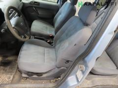 Kuva 1: etuistuin vasen, Ford Tourneo Connect 1.8 TDCi