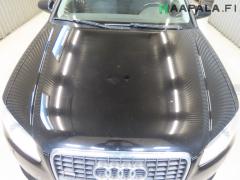 Kuva 1: konepelti, Audi A4 (8E) 1.8T Sed