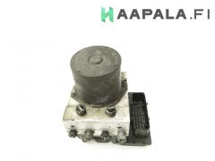 Kuva 1: abs hydraulikoneisto, BMW E61 535dA Farm