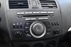 Kuva 1: radio cd dvd, Mazda 3 HB 1.6 Diesel