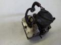 Kuva 2: abs hydraulikoneisto, Toyota Corolla 1.3 Terra 2D Hatchback -98 EE111L-AGMDKW