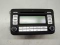 radio cd soitin 1K0035186AD Volkswagen Touran 1.4 TSI Trend -07 