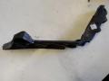 takapuskurin kiinnike muovi oikea 1T0807376C Volkswagen Touran 1.4 TSI Trend -07