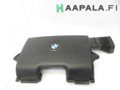 Kuva 1: ilmanpuhdistin imuputki, BMW E87 116i 2.0i 16V 5 HB